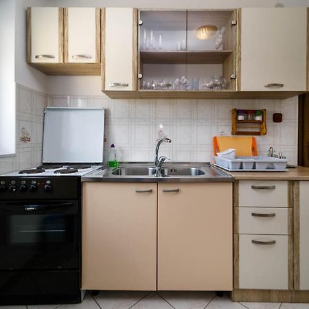 Apartments Mate Balote 54 克尔克 外观 照片