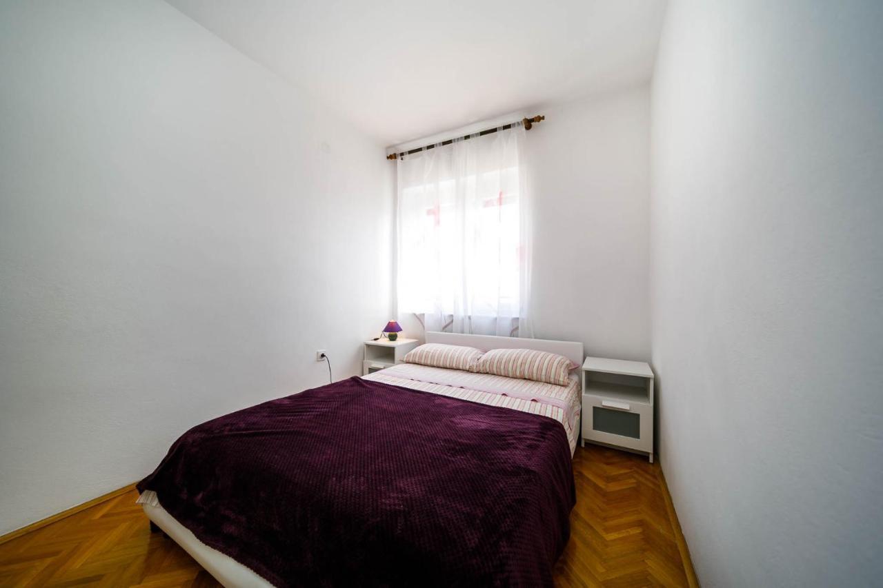 Apartments Mate Balote 54 克尔克 外观 照片