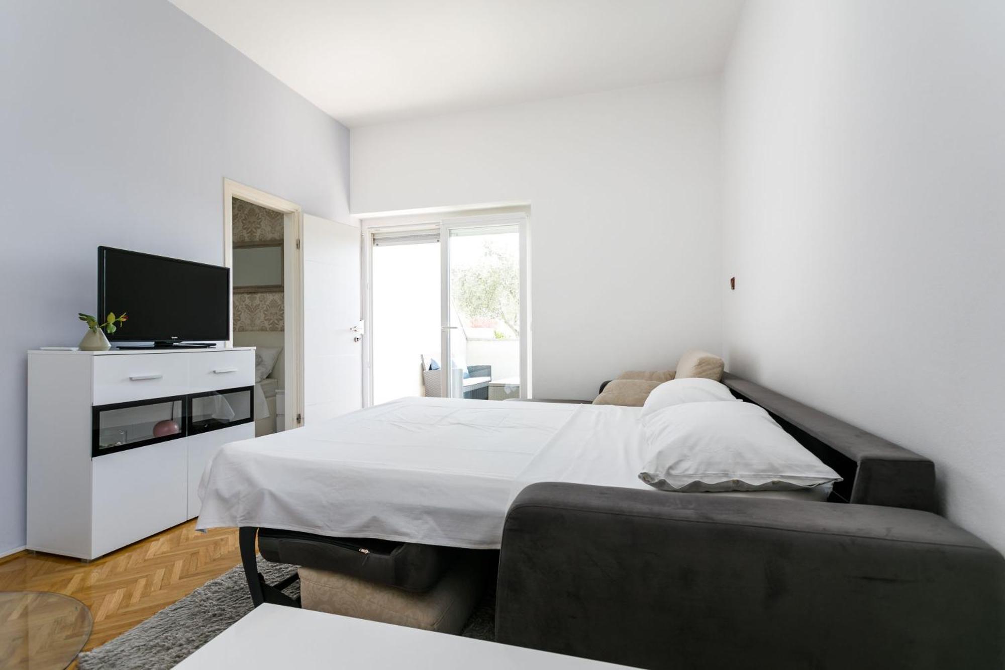 Apartments Mate Balote 54 克尔克 外观 照片