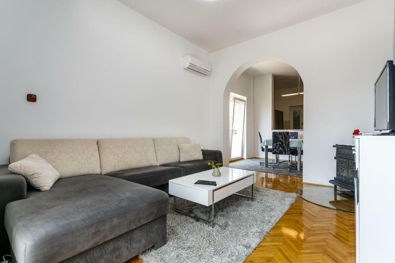 Apartments Mate Balote 54 克尔克 外观 照片