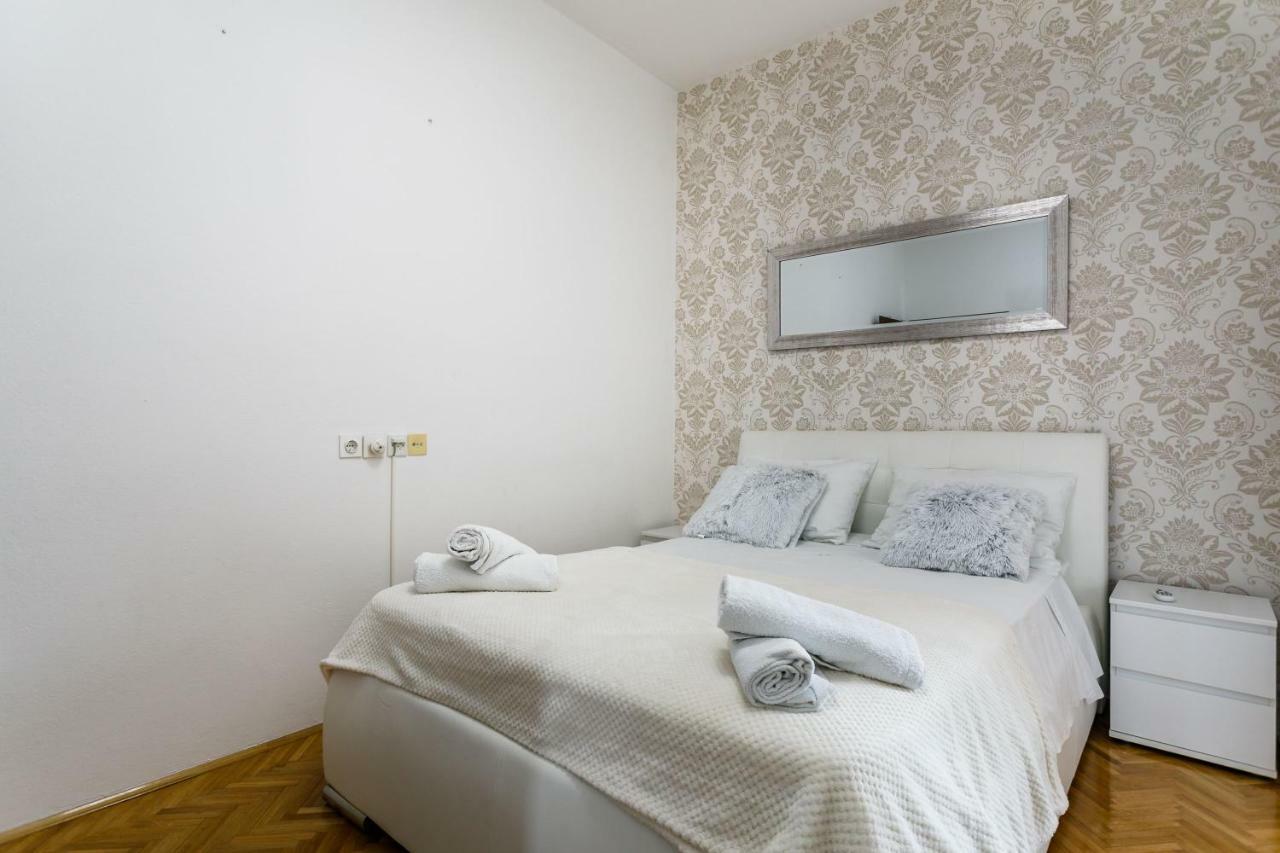 Apartments Mate Balote 54 克尔克 外观 照片