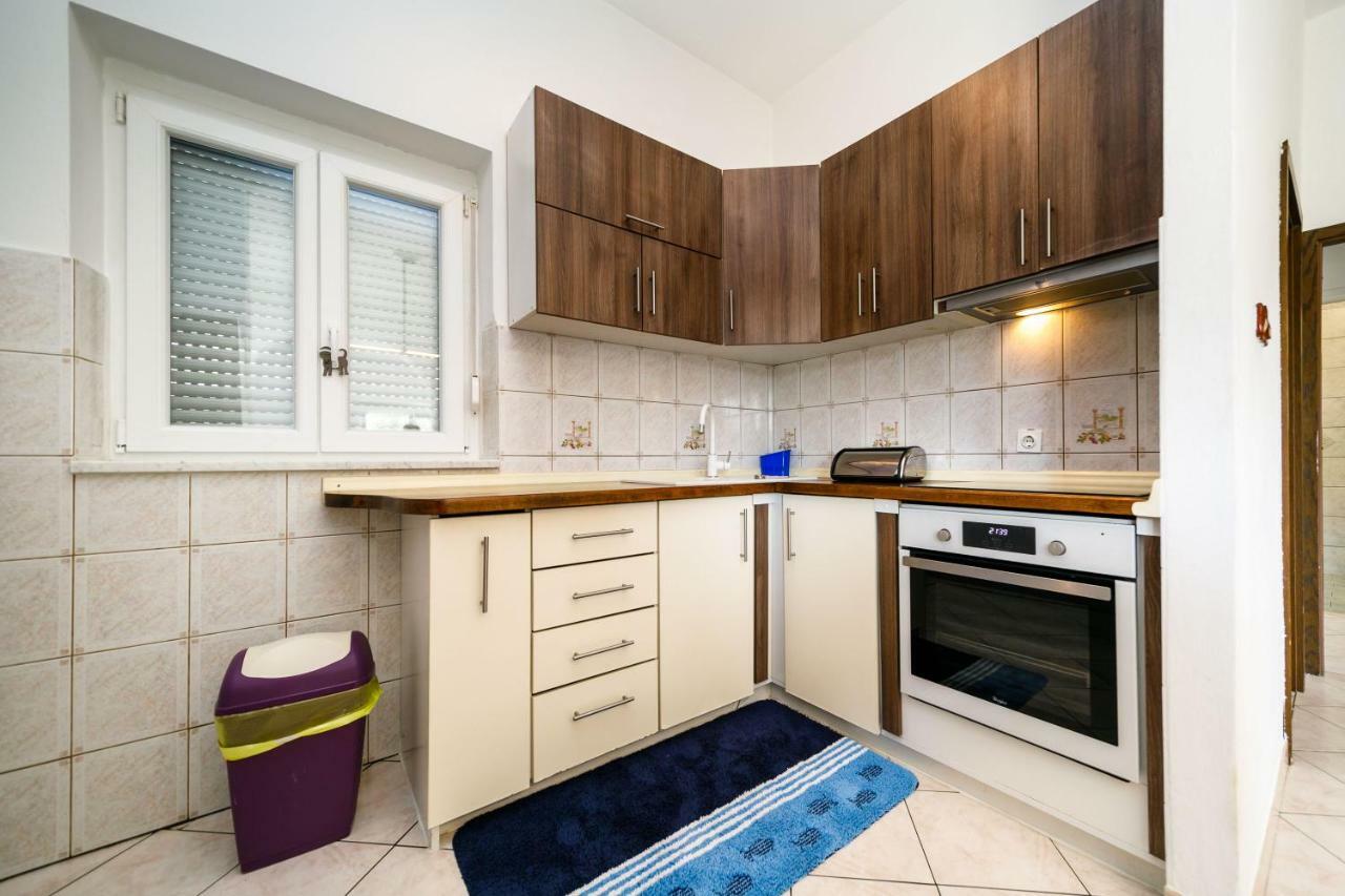 Apartments Mate Balote 54 克尔克 外观 照片